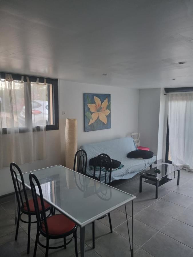 Grand Appartement T2 Les Aiguiers Exterior photo